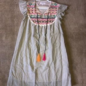 Mexican dress. Never worn! Cute dress!!!